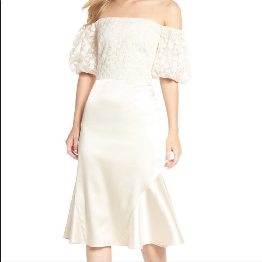 Gal Meets Glam 6 Adele Champagne Mermaid dress